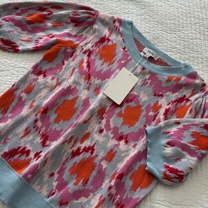 NWT Fate Socialite puff sleeve sweater